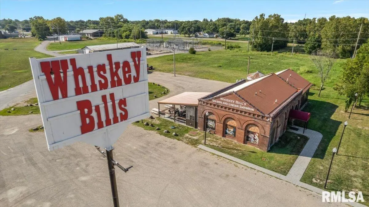 504 E JACKSON ST, Pana, IL 62557