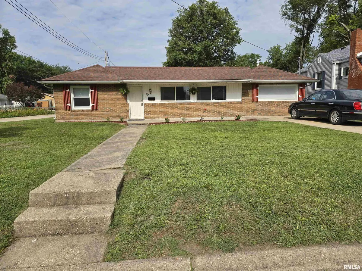610 3RD AVE, Canton, IL 61520