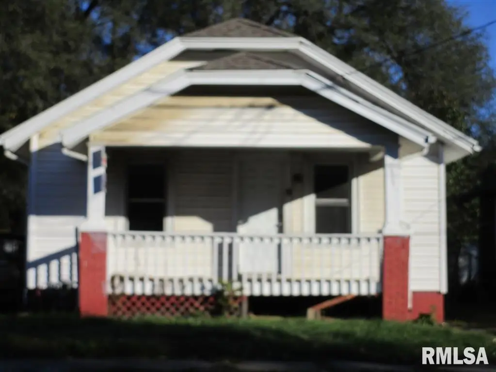 2403 W HOWETT ST, Peoria, IL 61605