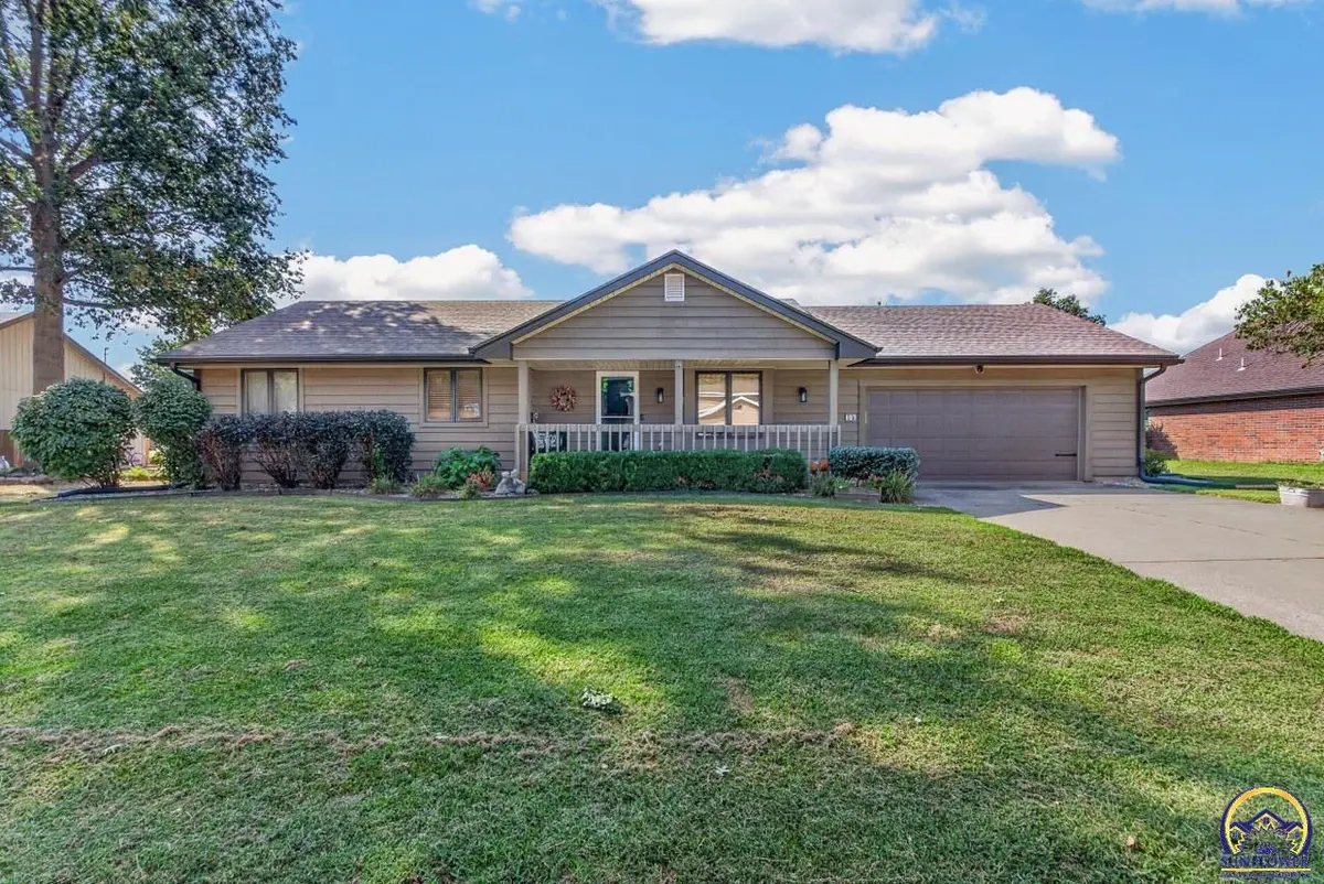 107 Karen DR, Holton, KS 66436