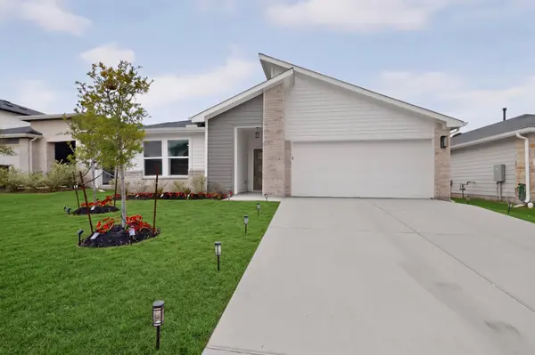 315 Gladiola LOOP, Kyle, TX 78640