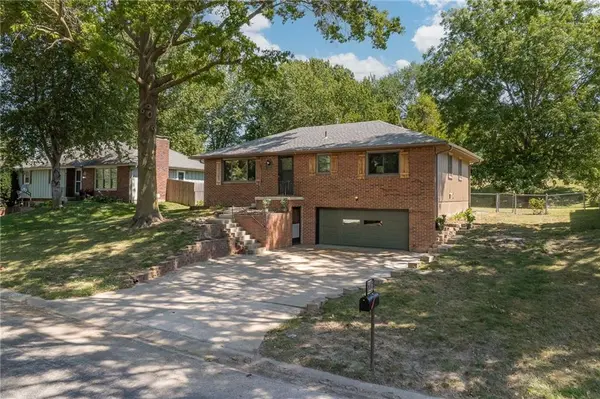 3209 N 36 TER, St Joseph, MO 64506
