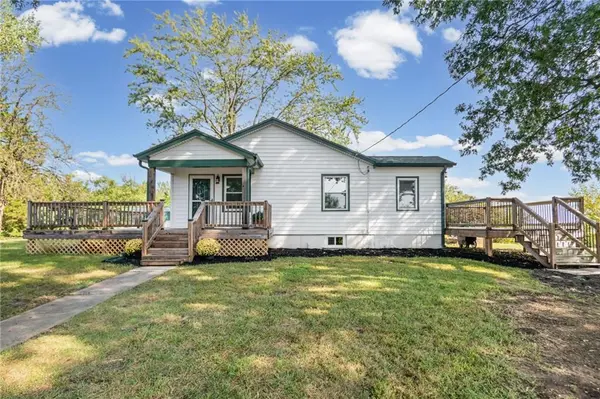 11713 HILLS LN, Kearney, MO 64060