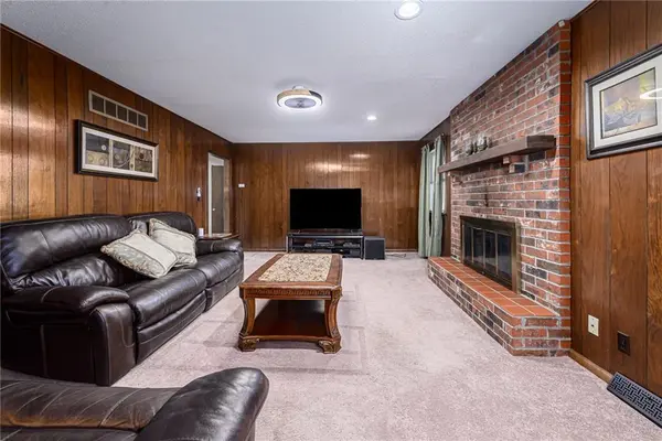 8716 Haskell AVE, Kansas City, KS 66109