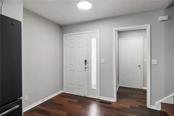 9747 N Lewis AVE, Kansas City, MO 64157