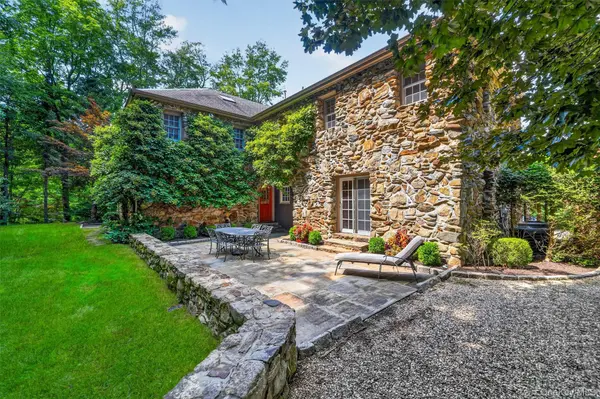 295 Salem RD, Pound Ridge, NY 10576