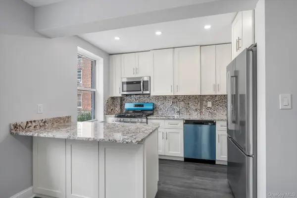 141-15 Union Turnpike #1-O, Flushing, NY 11367