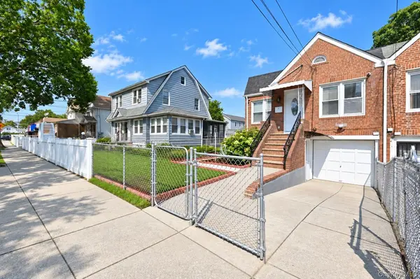 117-25 199th ST, Saint Albans, NY 11412
