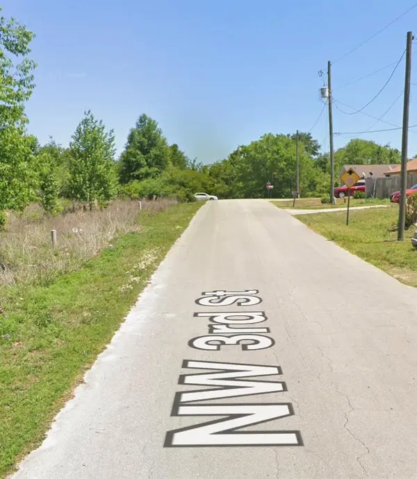 NW 3RD ST, Ocala, FL 34482