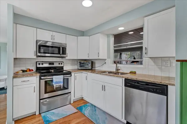 401 LEACH ST, Englewood, FL 34223