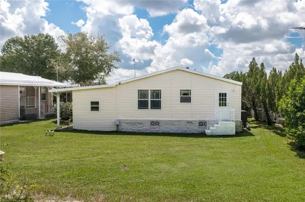 8574 BREEZE HILL DR, Lake Wales, FL 33898