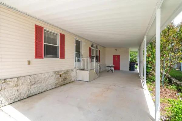 8574 BREEZE HILL DR, Lake Wales, FL 33898
