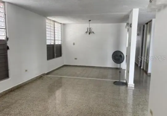 11 BATAVIA, Bayamon, PR 00956