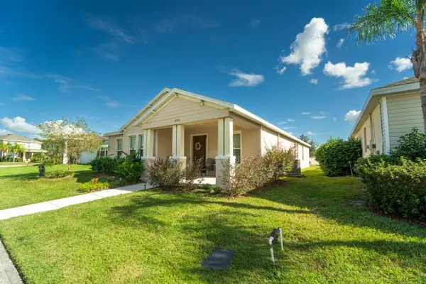 4952 PALL MALL ST E, Kissimmee, FL 34758