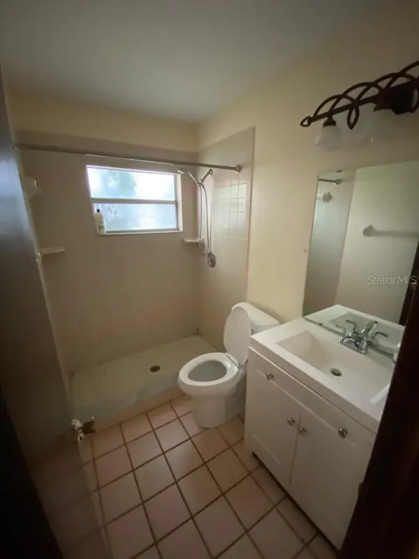 1021 GREENBRIAR DR, Brandon, FL 33511