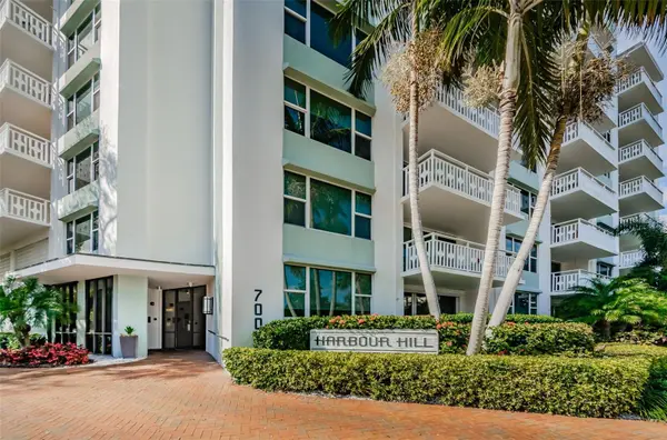 700 BEACH DR NE #308, St Petersburg, FL 33701