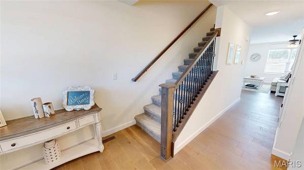 1406 Kweit LN, Greenville, IL 62246