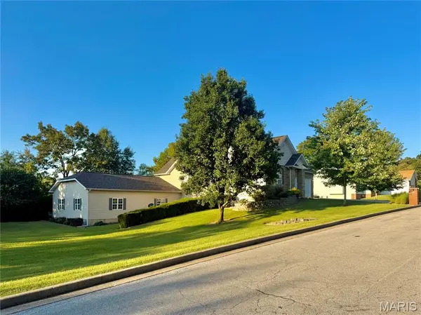 1635 Yale AVE, Rolla, MO 65401