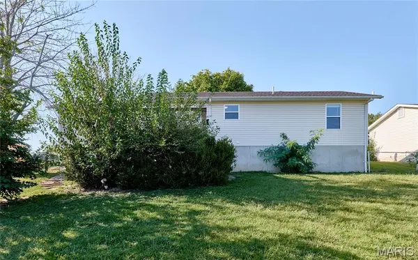 273 Hickory Forest DR, Troy, MO 63379