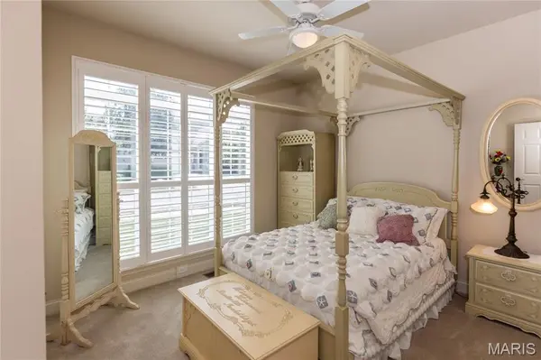 265 Meadows Of Wildwood BLVD #5, Wildwood, MO 63040