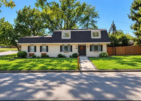 701 Angus Valley DR, Rolla, MO 65401