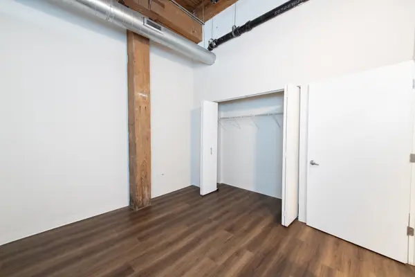 2100 S Indiana AVE #112, Chicago, IL 60616