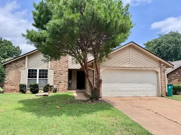 1037 NW 166th ST, Edmond, OK 73012