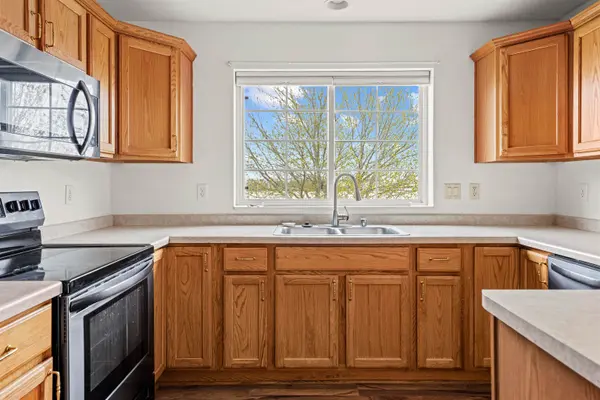 3150 WHITE TAIL LN, Oshkosh, WI 54904