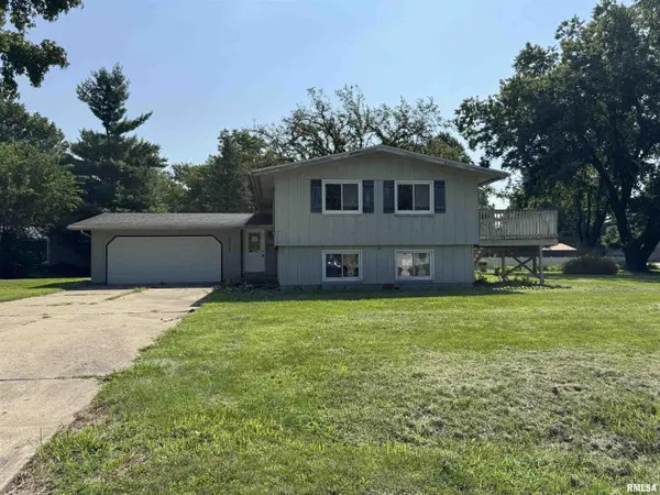 3552 N WATER ST, Decatur, IL 62526