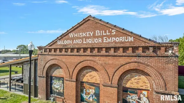 504 E JACKSON ST, Pana, IL 62557