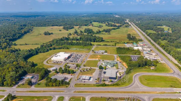 12 Ocoee Town & Country, Ocoee, TN 37361