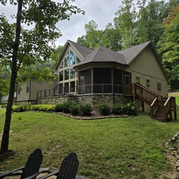 354 Mountain Farm Rd, Signal Mountain, TN 37377