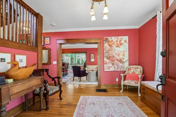 1715 Cedar Ln, Nashville, TN 37212