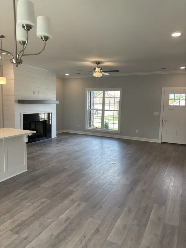 499 Dottie Drive, Gallatin, TN 37066
