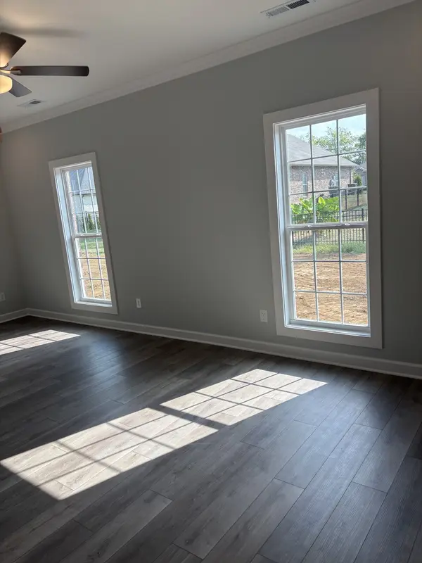 499 Dottie Drive, Gallatin, TN 37066