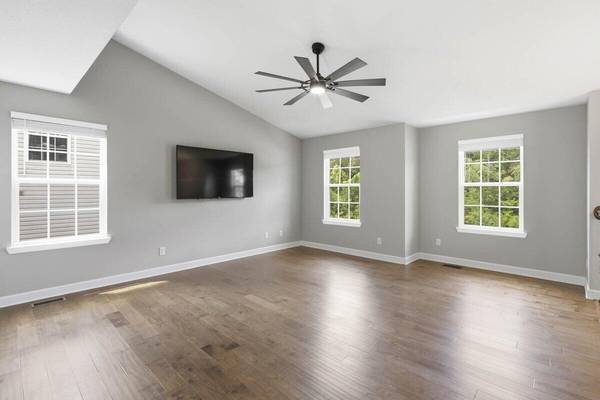 1758 Short Leaf Lane, Soddy Daisy, TN 37379