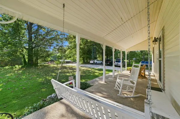 205 Harris St, Camden, TN 38320