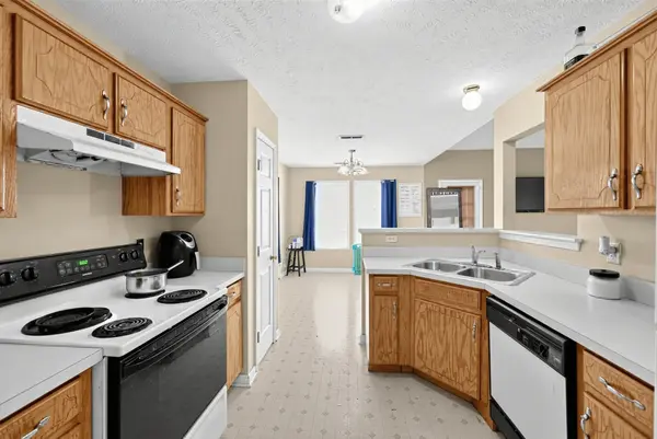 6000 Eden Ln, La Vergne, TN 37086