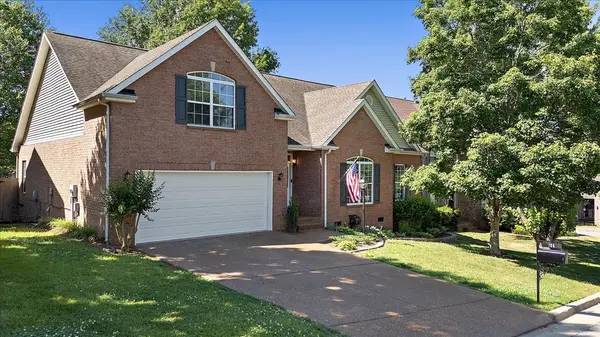 704 Sherbrooke Ct, Nashville, TN 37211