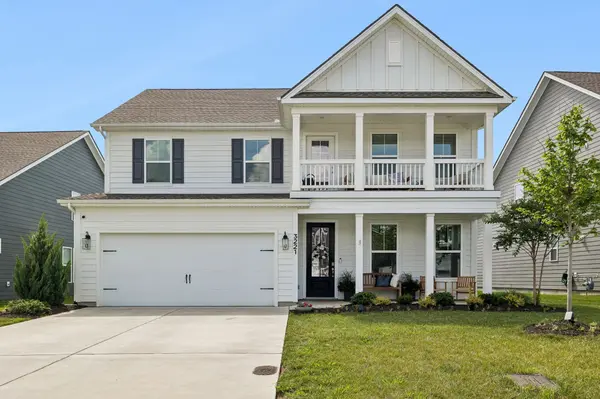 3221 Chatfield Dr, Murfreesboro, TN 37129