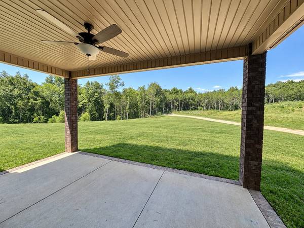 1200 White Rock Road, Murfreesboro, TN 37129