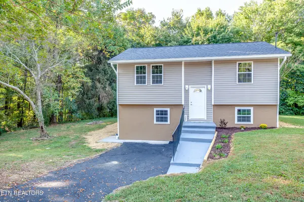3300 Kendallmac Lane, Knoxville, TN 37931