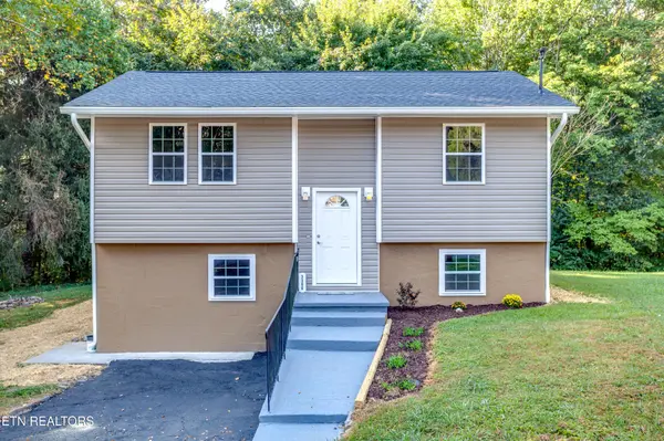 3300 Kendallmac Lane, Knoxville, TN 37931