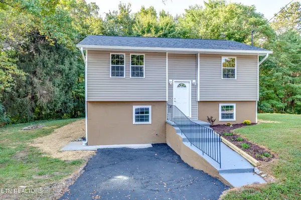 3300 Kendallmac Lane, Knoxville, TN 37931