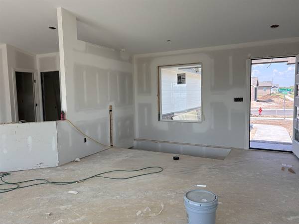 225 E Hanscom St., Derby, KS 67037
