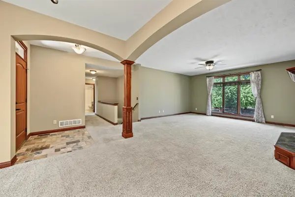 2213 Pinecrest Cir., Salina, KS 67401