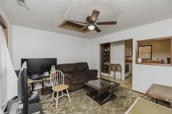 2057 S Santa Fe St., Wichita, KS 67211