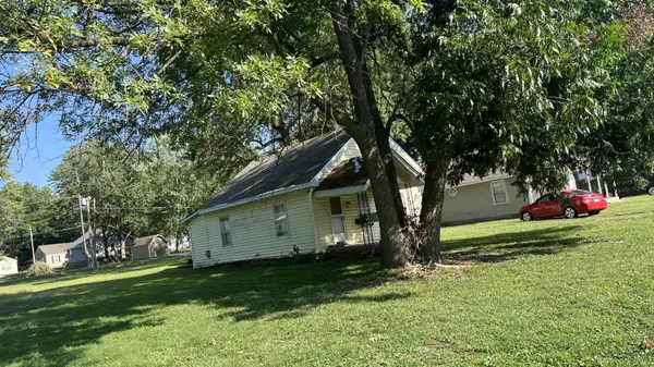 706 Walnut ST, Lamar, MO 64759