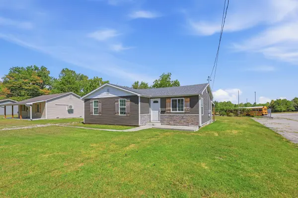 1028 W Ashland ST, Nevada, MO 64772