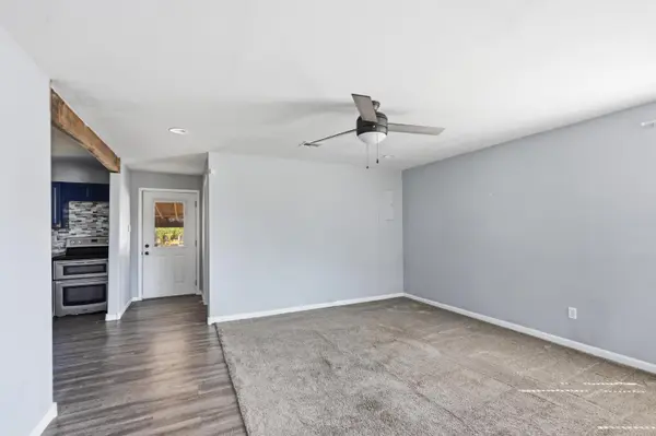 1028 W Ashland ST, Nevada, MO 64772